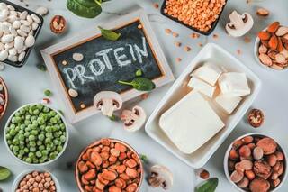 சைவ உணவு மட்டும்தான் சாப்பிடுவீங்களா? நீங்க கண்டிப்பா சேத்துக்க வேண்டிய 6 ப்ரோட்டீன் உணவுகள் இதோ..