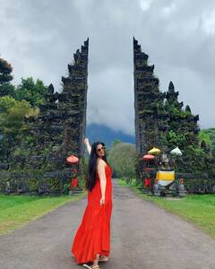 In Pics : बालीमध्ये सुट्ट्यांचा आनंद घेतेय ही मराठमोळी अभिनेत्री