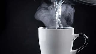 Drinking hot water benefits : ਕੀ ਤੁਸੀਂ ਜਾਣਦੇ ਹੋ ਗਰਮ ਪਾਣੀ ਪੀਣ ਦੇ ਫਾਇਦੇ, ਸਰੀਰ ਲਈ ਲਾਭਦਾਇਕ ਹੁੰਦੈ ਗਰਮ ਪਾਣੀ, ਜਾਣ ਕੇ ਹੋ ਜਾਓਗੇ ਹੈਰਾਨ