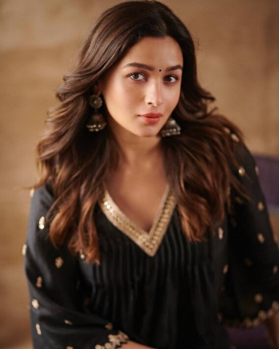 Alia Bhatt Looks Charming In A Black Ethnic Set - SEE PICS