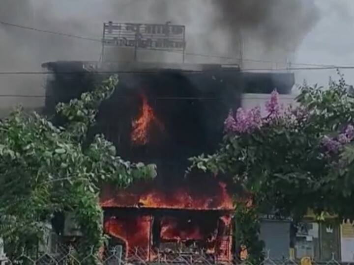 Madhya Pradesh Massive Fire Breaks Out At Hospital In Jabalpur Eight Dead, Check Details MP Massive Fire In Hospital: ఆసుపత్రిలో అగ్నిప్రమాదం- ఎనిమిది మంది మృతి!