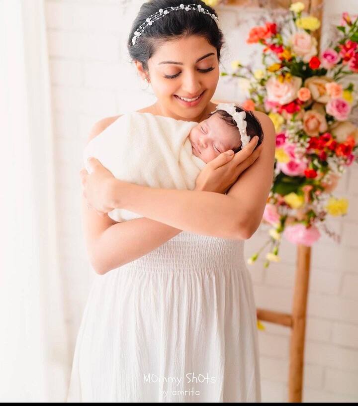 நான் கேட்ட முதல் குரல் நீ.........