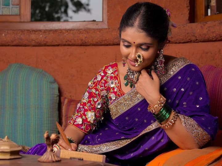 Rinku Rajguru Photos : લેટેસ્ટ ફોટોશૂટમાં રિંકુ રાજગુરુ શાનદાર લાગી રહી છે.