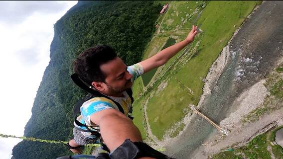 Rahul Banerjee : নেপালের পোখরায় বাঞ্জি জাম্পিং রাহুল বন্দ্যোপাধ্যায়ের