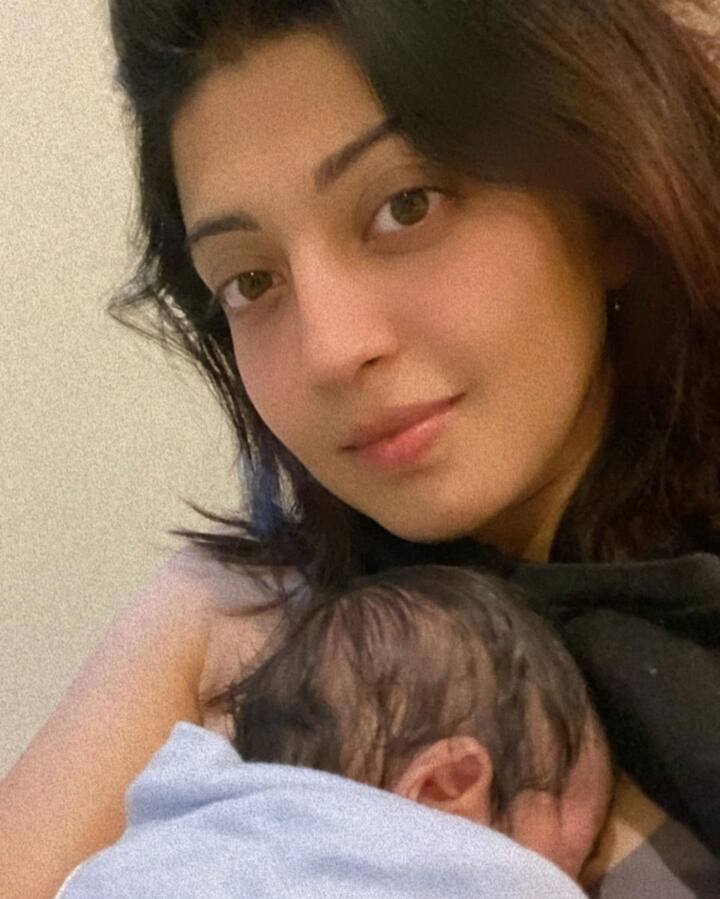 प्रणिता ने 30 मई 2021 को बिजनेसमैन नितिन राजू (Nitin Raju) के साथ शादी रचाई थी.