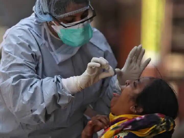 Covid-19 In India: 24 घंटे में सामने आए 20,551 कोरोना मामले, देश में सक्रिय मरीजों की संख्या 1.35 लाख के पार COVID19 India reports 20,551 fresh cases and 21,595 recoveries in last 24 hours Covid-19 In India: 24 घंटे में सामने आए 20,551 कोरोना मामले, देश में सक्रिय मरीजों की संख्या 1.35 लाख के पार