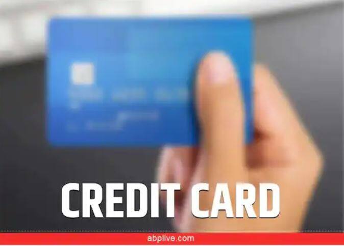 Credit Card: कई क्रेडिट कार्ड रखने वालों को सावधान रहने की जरूरत है क्योंकि अक्सर एक से ज्यादा क्रेडिट कार्ड जी का जंजाल बन जाते हैं. क्यों कह रहे हैं हम ऐसा-यहां जानिए.