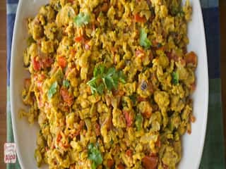 Green Chilli Egg Fry : தெருவோர கடைகளில் இதுதான் பெஸ்ட்.. பச்சை மிளகாய் முட்டை ஃப்ரை ரெசிப்பி இதோ..
