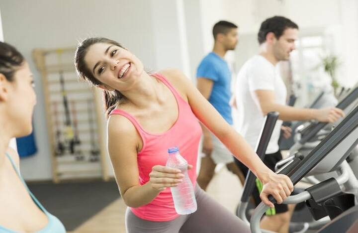 ਘੰਟਿਆਂ ਤੱਕ ਸਖ਼ਤ ਕਸਰਤ ਕਰਨ ਨਾਲ ਦਿਮਾਗੀ ਹੈਮਰੇਜ ਅਤੇ ਦਿਲ ਨਾਲ ਸਬੰਧਤ ਸਮੱਸਿਆਵਾਂ ਦਾ ਖ਼ਤਰਾ ਵੱਧ ਜਾਂਦਾ ਹੈ।