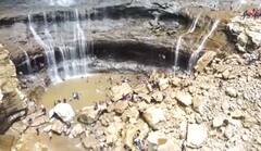 Pune Accident Drone shot: बचावकार्यचा थरार! कातळधार धबधब्याजवळ मुलीचा पाय घसला अन्...