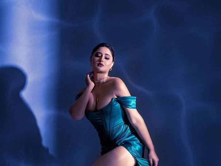 इन्स्टाग्रामवर रश्मी अनेकदा चाहत्यांना तिच्या वैयक्तिक आणि व्यावसायिक आयुष्याची ओळख करून देते. (फोटो सौजन्य :imrashamidesai/इंस्टाग्राम)