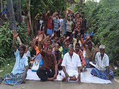மயிலாடுதுறை: தூய்மை பணியாளர்களின் போராட்டத்தால் சீர்காழியில் தேங்கிய குப்பைகள்