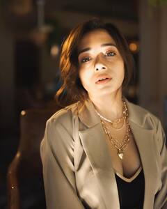 PHOTO: अभिनेत्री टीना दत्ताचा स्टायलिश अंदाज; फोटो चर्चेत!