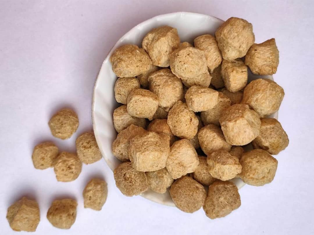 Making of Meal maker or Soya Chunks, Helath benefits of meal maker మీల్ మేకర్‌ను ఇలాగే తయారుచేస్తారు, తింటే ఎంతో ఆరోగ్యం