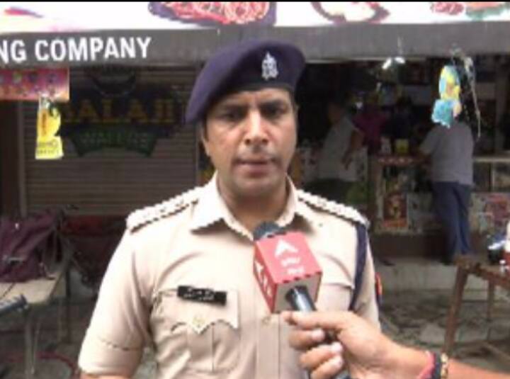 Kanpur uproar over teaching of Kalma in school, serious allegations against school management ann Kanpur News: स्कूल में 'कलमा' पढ़ाए जाने को लेकर हंगामा, परिजनों का स्कूल प्रबंधन पर गंभीर आरोप