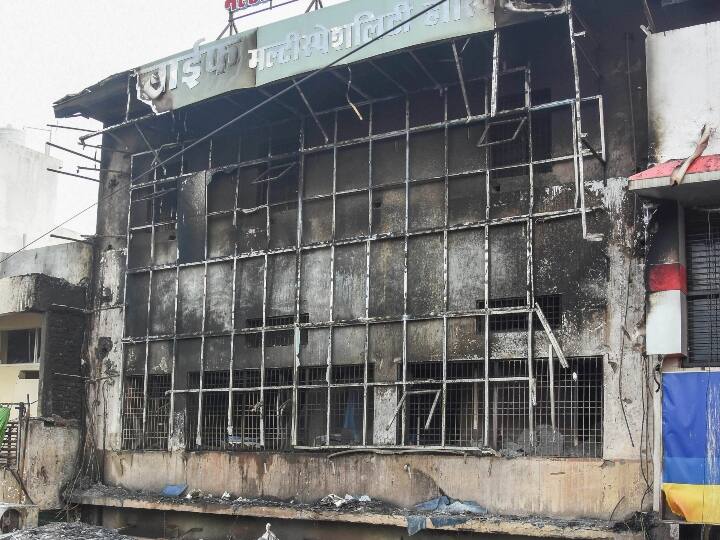 Hospital fire in Madhya Pradesh, eight dead Madhya Pradesh Hospital Fire: मध्य प्रदेशमध्ये रुग्णालयाला लागली भीषण आग, आठ जणांचा मृत्यू