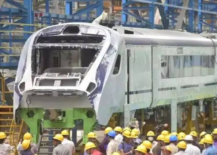 the third vande bharat train will run on the track till august 15 see what is the planning  Vande Bharat Train: 15 ઓગસ્ટ સુધીમાં ટ્રેક પર દોડશે ત્રીજી વંદેભારત ટ્રેન, જાણો શું છે પ્લાનિંગ