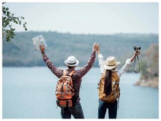 Raksha Bandhan Unique Gift: रक्षाबंधन पर बहन को दें ट्रिप वाला तोहफा, लगातार 4 से 5 दिन की छुट्टी का उठाएं फायदा