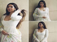 ਕੰਨਾਂ 'ਚ ਵਾਲੀਆਂ, ਮੱਥੇ 'ਤੇ ਬਿੰਦੀ... ਵ੍ਹਾਈਟ ਸਲਵਾਰ ਸੂਟ 'ਚ Sonam Bajwa ਨੇ ਲੁੱਟਿਆ ਫੈਨਸ ਦਾ ਦਿਲ