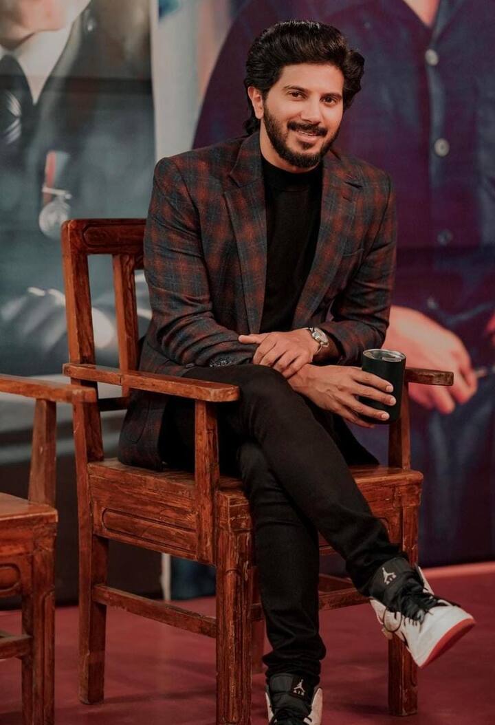 உன் விழிகளில் விழுந்து நான் எழுகிறேன்...