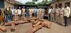 Nashik News : खैर लाकडाने भरलेली तवेरा वनपथकाने पकडली, हरसूल वनपरिक्षेत्रातील कारवाई