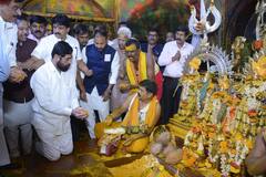 Jejuri : सदानंदाचा येळकोट...येळकोट येळकोट जय मल्हार....! मुख्यमंत्री एकनाथ शिंदे खंडोबाच्या दर्शनाला