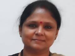 UP News: यूपी लौटने की जगह रेणुका कुमार ने मांगा VRS, हफ्तेभर में तीसरे IAS ने किया आवेदन