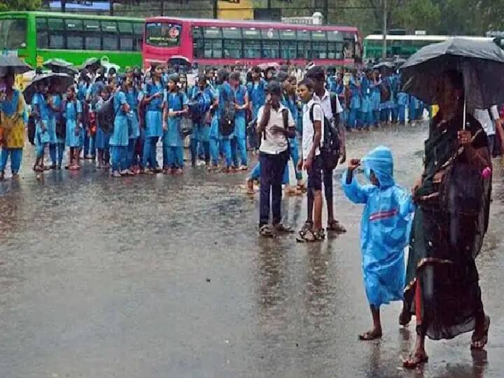 TN Rains : All schools and colleges are closed kanyakumari, valparai taluk Tamilnadu due to heavy rains கொட்டித்தீர்க்கும் கனமழை: இன்று எங்கெல்லாம் பள்ளி, கல்லூரிகளுக்கு விடுமுறை!