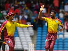 भारताविरुद्ध ओबेड मॅकॉयची विक्रमी कामगिरी; जगातील कोणत्याचं गोलंदाजाला जमलं नाही, पण त्यानं करून दाखवलं!