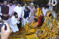 Jejuri : सदानंदाचा येळकोट...येळकोट येळकोट जय मल्हार....! मुख्यमंत्री एकनाथ शिंदे खंडोबाच्या दर्शनाला