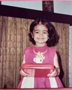 Adah Sharma की इन सभी मुस्‍कुराती तस्‍वीरों के पीछे छिपा है एक मजेदार सवाल, बताइए आप जवाब