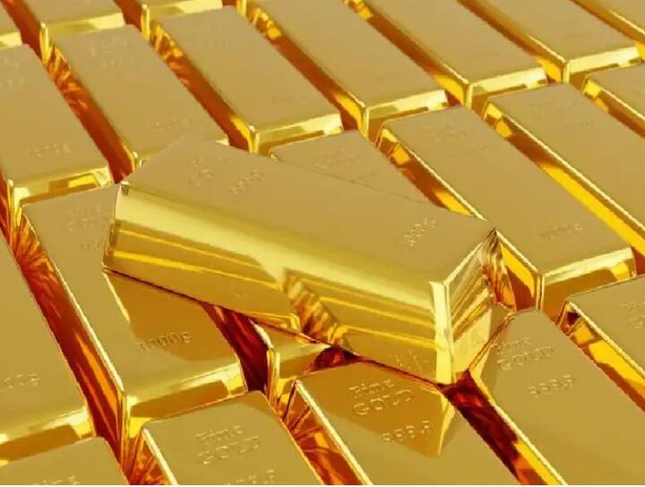 इस सोने को खरीदने-बेचने के लिए आप ई-वॉलेट कंपनियां जैसे गूगल पे, फोन पे,पेटीएम आदि कंपनियों का इस्तेमाल कर सकते हैं. आप ई-वॉलेट कंपनियों के जरिए आप एमएमटीसी लिमिटेड, ऑग्मेंट गोल्ड लिमिटेड और  स्विस फर्म एमकेएस पीएएमपी जैसी कंपनियों का डिजिटल गोल्ड खरीद सकते हैं.