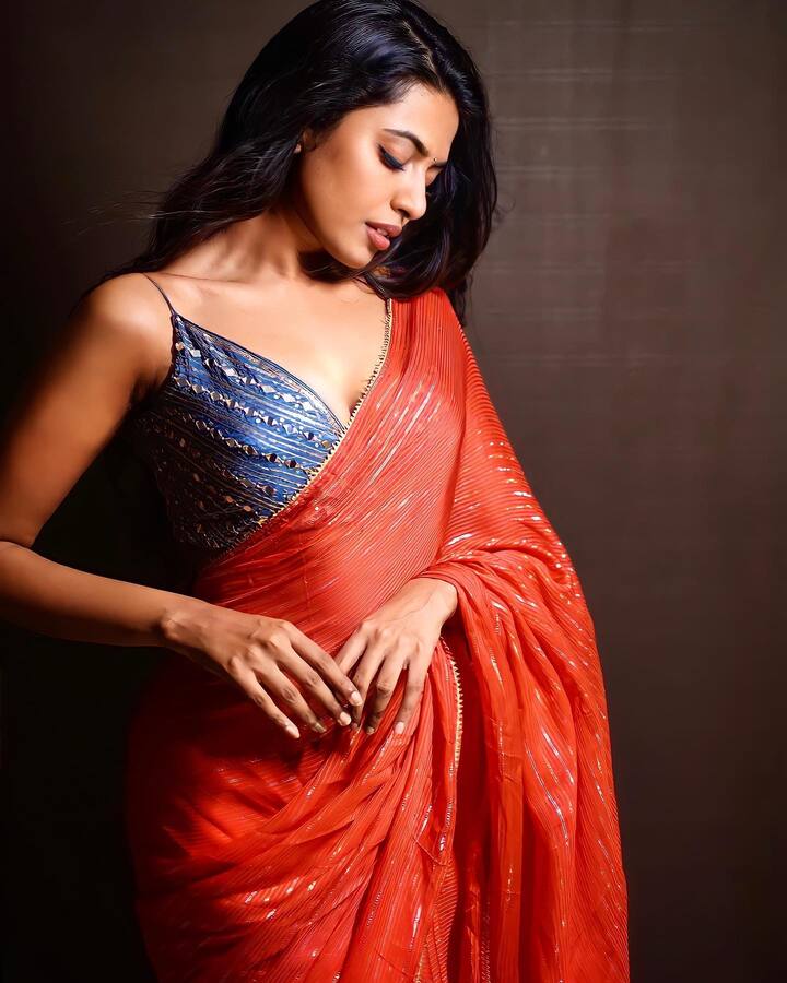 శివాని రాజశేఖర్ అందమైన ఫోటోలు -Image Credit: shivani Rajashekar/Instagram