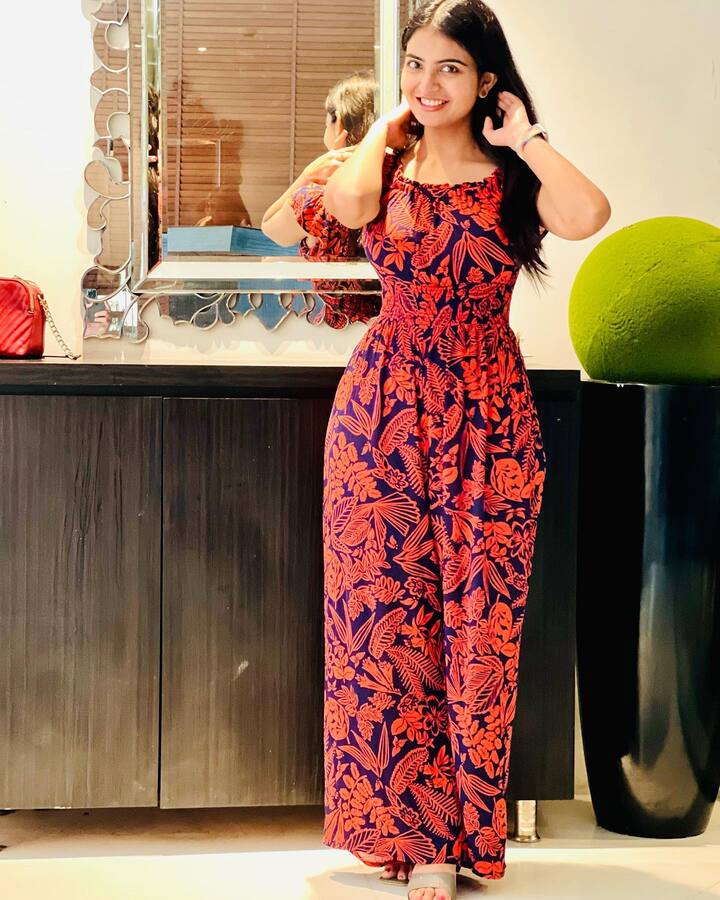 మల్లేశం సినిమాతో తెలుగు తెరకి పరిచయం అయ్యింది. Image Credit: Ananya Nagalla/ Instagram
