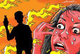 Acid attack on 42-year-old woman due to one-sided love, shocking incident in Wardha एकतर्फी प्रेमातून 42 वर्षीय महिलेवर अॅसिड हल्ला, वर्ध्यातील धक्कादायक घटना