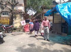 मुंबईत 15 दिवसांच्या चिमुरडीची बेकायदेशीरप्रमाणे विक्री, मुंबई पोलिसांकडून चिमुरडीची सुटका