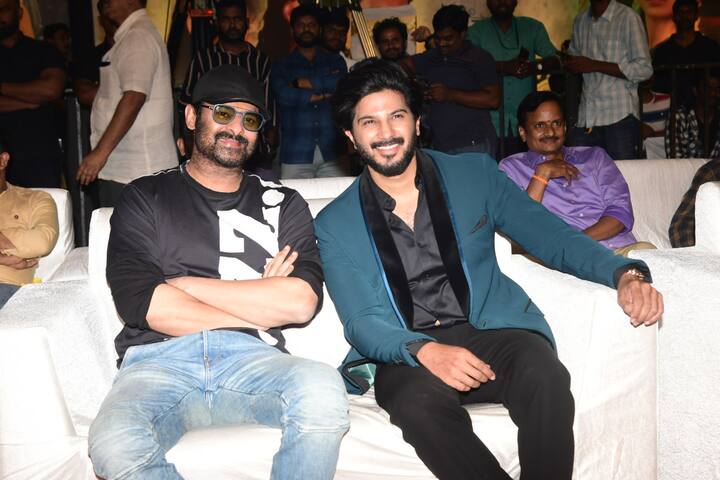 ప్రస్తుతం ఈ ఫొటోలు వైరల్ అవుతున్నాయి. (Photo Courtesy: Vyjayanthi Movies Twitter)