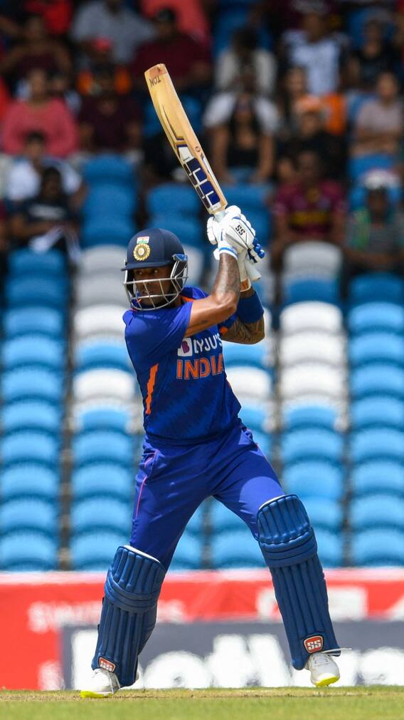 ব্যাটে সূর্য, বলে ভুবির দাপটে জয় ভারতের