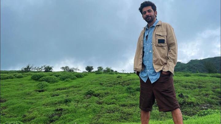 সুনীল কাজ করেছেন রেডিও জকি হিসেবেও। Hansi Ke Phuware- এই রেডিও শো-তে অনেকদিন কাজ করেছেন তিনি। সুদর্শন চরিত্রে শোনা যেত সুনীলকে।