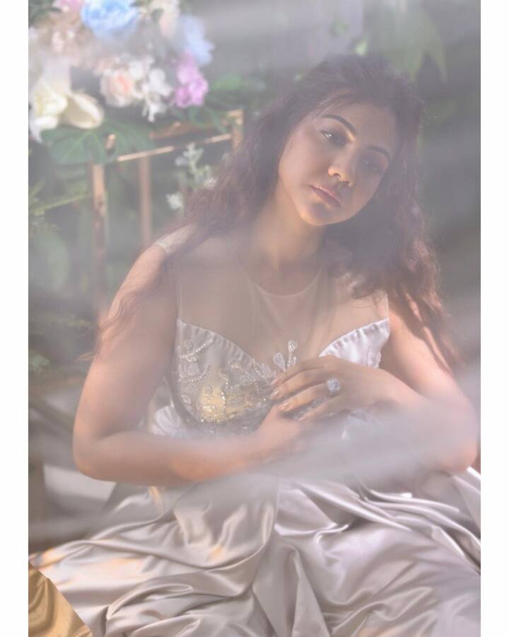 மலரே மௌனமா மௌனமே