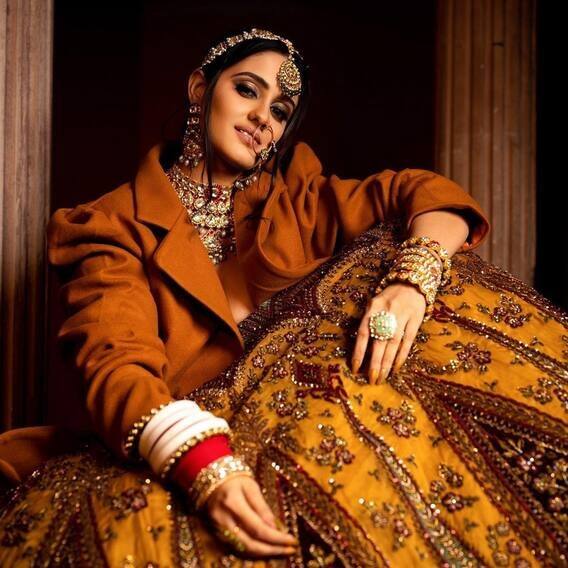 Ayesh Singh Photos: Ayesha Singh is stunning in bridal look, photo went viral