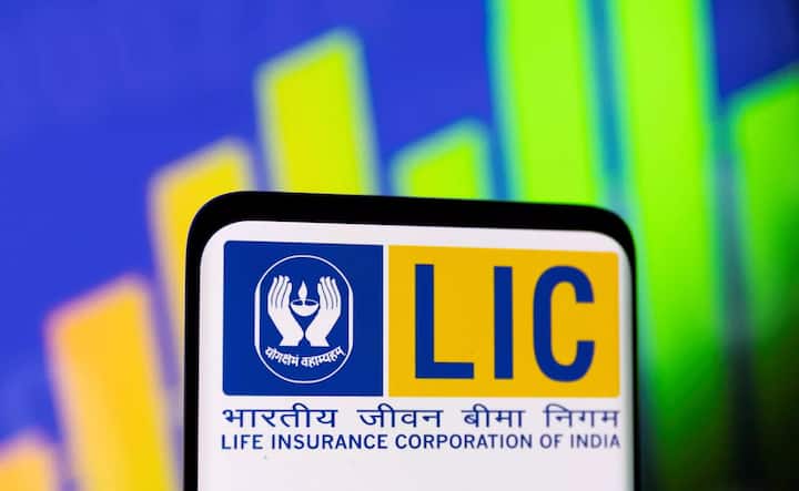 इसके अलावा इसमें आपको लाइफटाइम डेथ का कवर भी मिलता है. 10 लाख रुपये का फंड बनाने के लिए आपको इसमें हर दिन 73 रुपये का निवेश करना होता है.