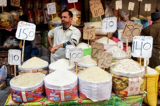 pakistan inflation touches to 40 percent and above for november 2023 due to food and gas prices hike Pakistan Inflation: ਪਾਕਿਸਤਾਨ 'ਚ ਆਮ ਲੋਕਾਂ ਲਈ ਖਾਣਾ ਵੀ ਔਖਾ, ਮਹਿੰਗਾਈ ਨੇ ਚਾਰੇ ਪਾਸੇ ਮਚਾਈ ਹਾਹਾਕਾਰ