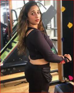 Rani Chatterjee Gym Look: ਰਾਣੀ ਚੈਟਰਜੀ Gym 'ਚ ਖੂਬਸੂਰਤ ਪੋਜ਼ ਦਿੰਦੀ ਨਜ਼ਰ ਆਈ, ਤਸਵੀਰਾਂ ਹੋਈਆਂ ਵਾਇਰਲ