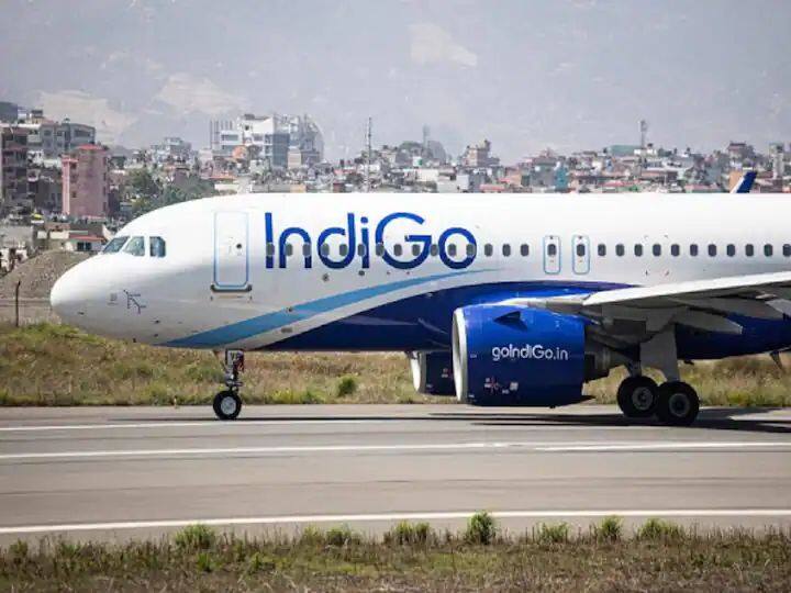 indigo sweet 16 anniversary sale offer check flight tickets and other details here marathi news IndiGo offer: केवळ 1616 मध्ये विमान तिकीट! इंडिगोची जबरदस्त ऑफर, जाणून घ्या सविस्तर