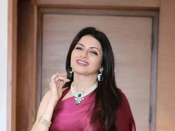 बॉलिवूड अभिनेत्री भाग्यश्रीने तिच्या पहिल्याच 'मैने प्यार किया' या चित्रपटातून प्रेक्षकांमध्ये खास ओळख निर्माण केली.(फोटो सौजन्य :bhagyashree.online/इंस्टाग्राम)