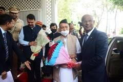 Photo : मालदीवच्या अध्यक्षांचे राज्यपालांकडून स्वागत  