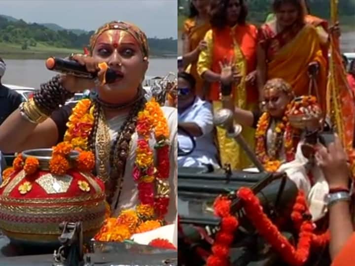 Jabalpur Kinnar Mahamandaleshwar Himangi Sakhi left for Kashi with Narmada water to perform Jalabhishek of Gyanvapi Mosque ANN Jabalpur News: ज्ञानवापी मस्जिद में जलाभिषेक के लिए नर्मदा से जल लेकर काशी रवाना हुईं किन्नर महामंडलेश्वर हिमांगी सखी, किया ये एलान
