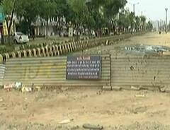 Ahmedabad: વંદે માતરમ રોડનું સમારકામ ગોકળગતિએ, ગમે ત્યારે રોડ બેસી જવાની શક્યતાઓ