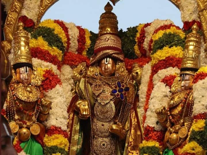 Tirumala News: Do You Know Why Poolangi Seva is Performed Only on Thursday Poolangi Seva: గురువారం మాత్రమే శ్రీవారికి పూలంగి సేవ ఎందుకు చేస్తారో తెలుసా? 